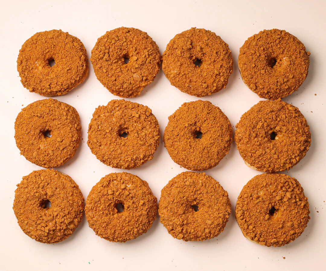 12 Biscoff Crumb (VG) Doughnuts