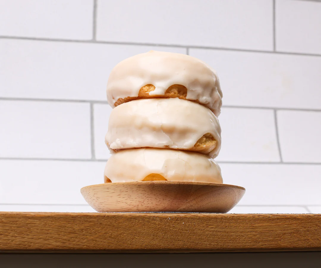 12 Gluten Free Classic Vanilla (VG) Doughnuts - Image 3