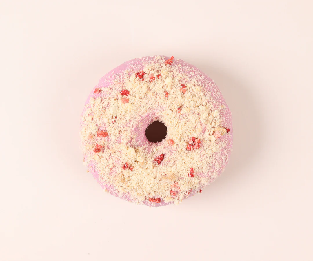 12 Strawberry Shortbread Doughnuts - Image 2